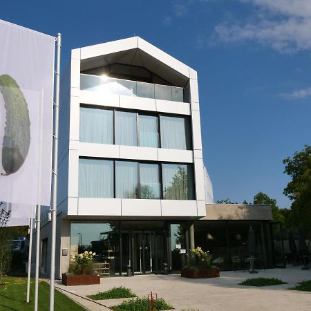 Das Acker Hotel Neuburg an Der Donau Buitenkant foto