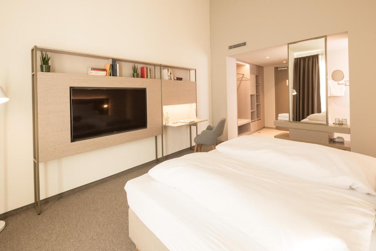 Das Acker Hotel Neuburg an Der Donau Buitenkant foto